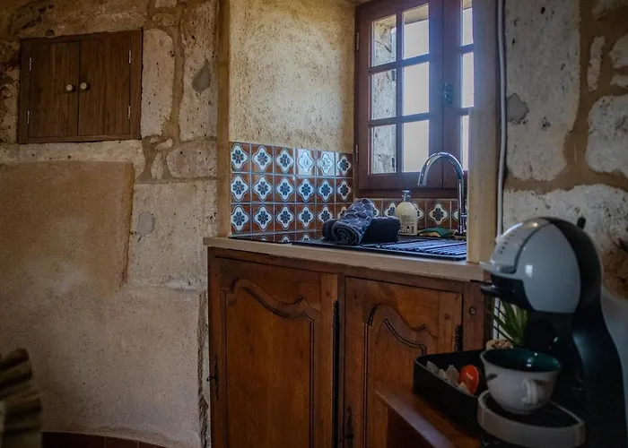 Moulin A Vent Restaure Et Classe Meuble De Tourisme