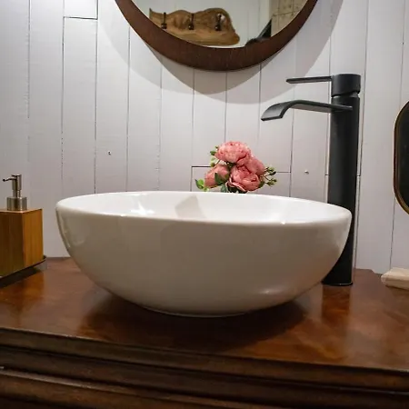 Moulin A Vent Restaure Et Classe Meuble De Tourisme * Roquecor